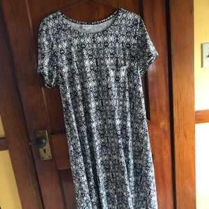 LuLaRoe Carly Dress